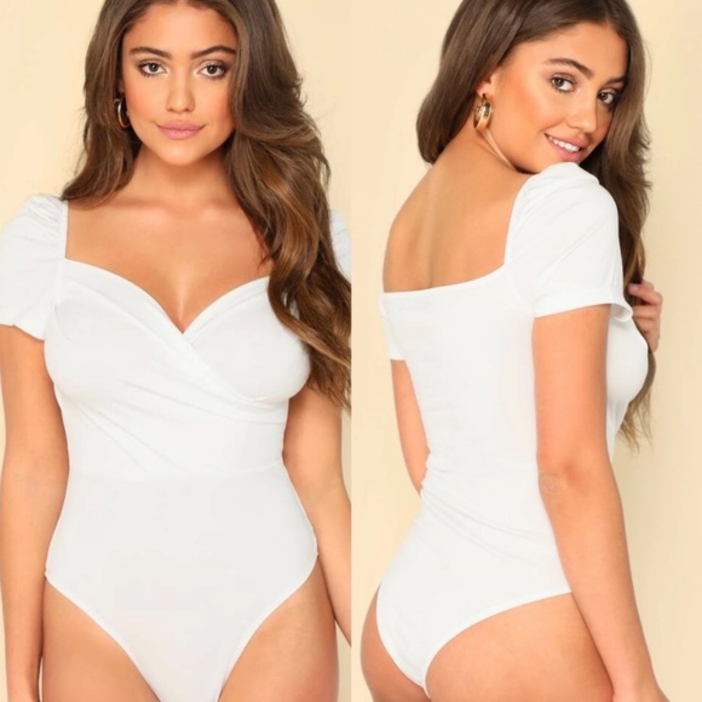 black Sweetheart neck cap sleeve bodysuit - Picture 4 of 13
